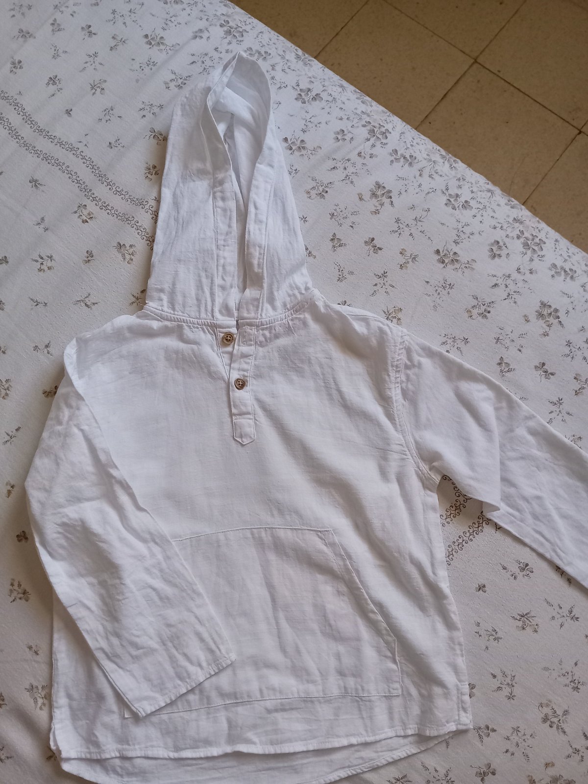 Chemise à capuche zara