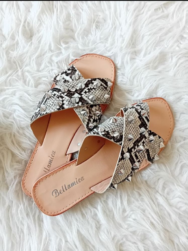 Mules 