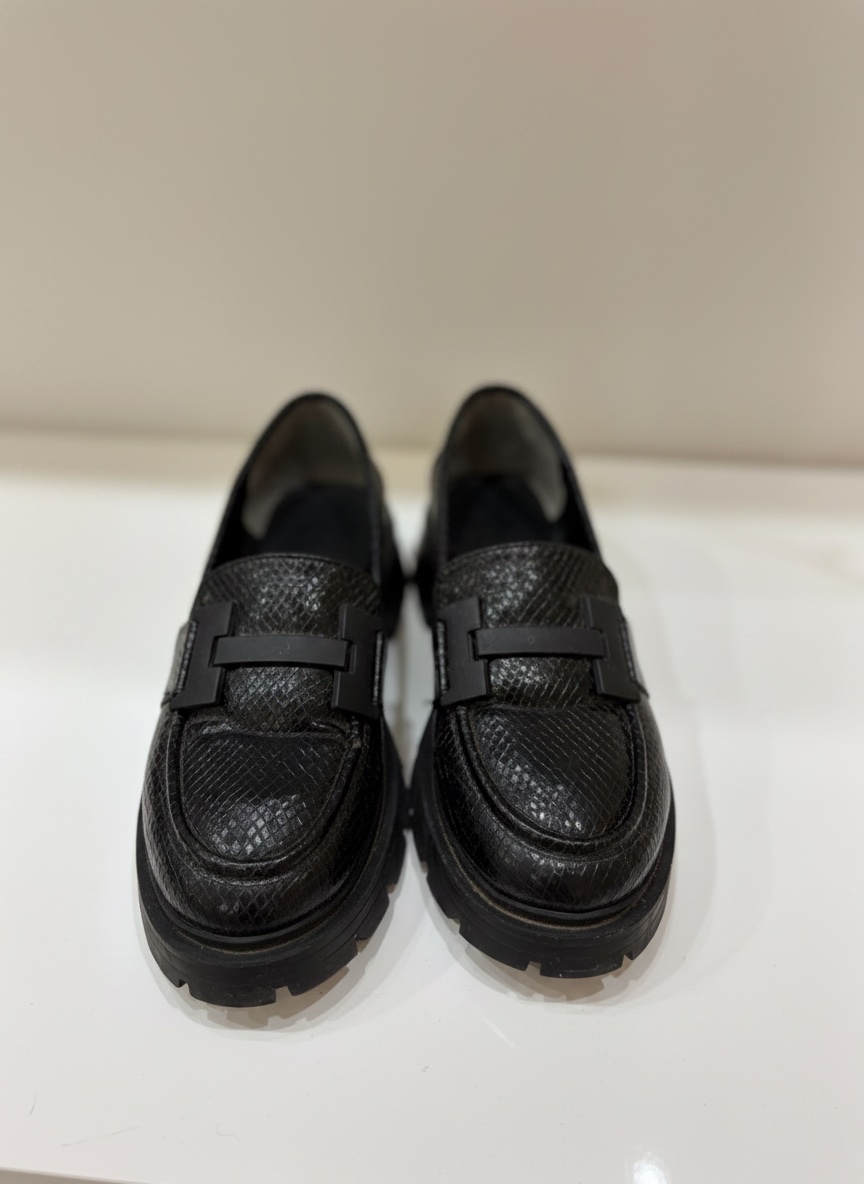 Mocassins noirs effet cuir 