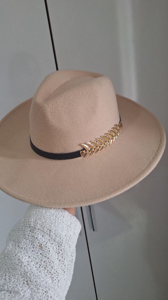 Chapeau 