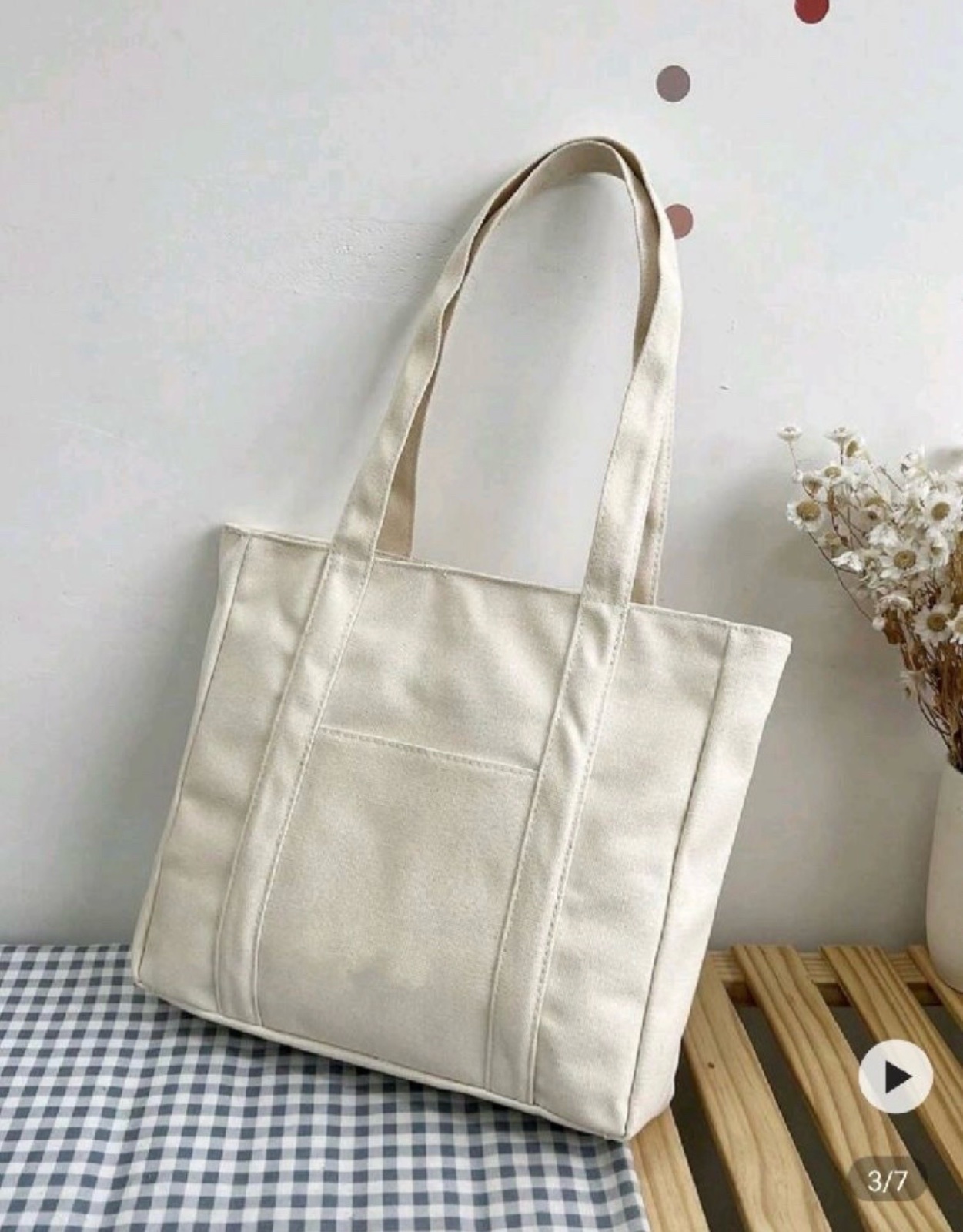Tote bag
