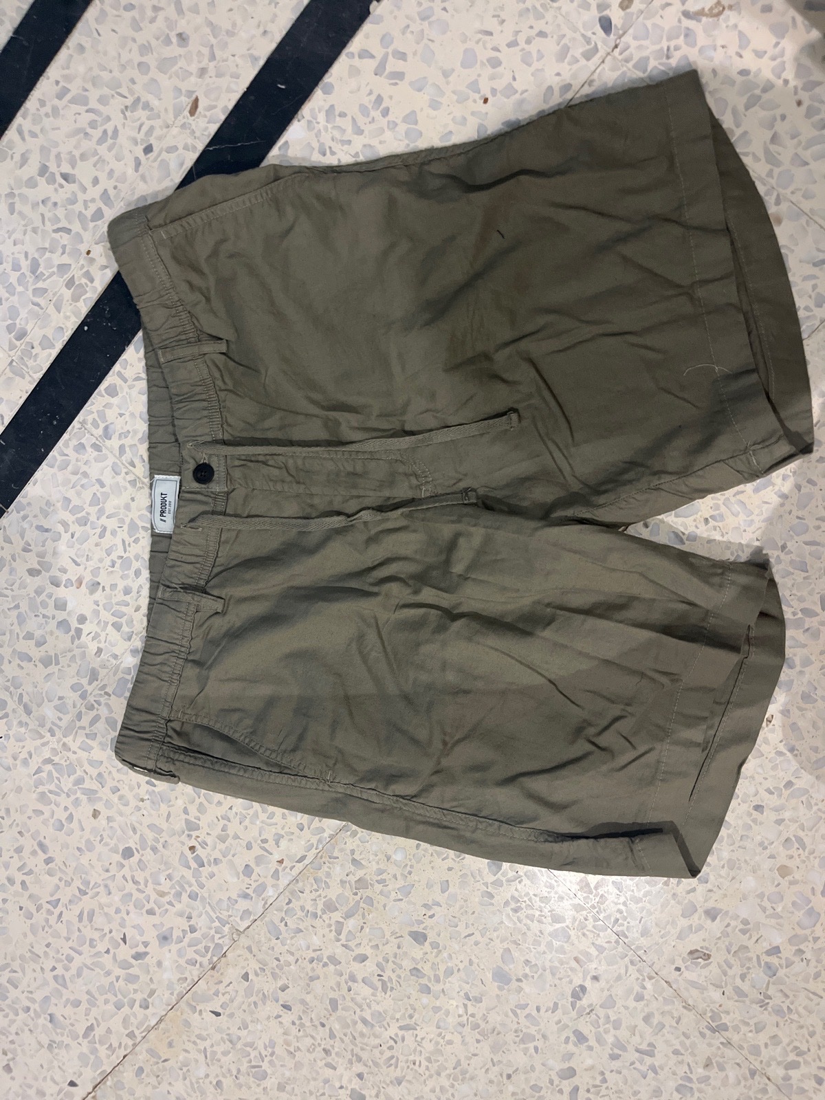 Short produkt