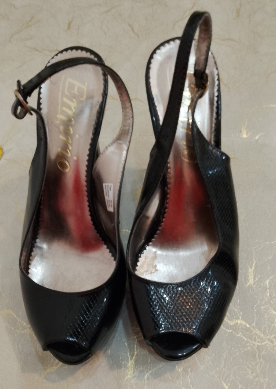 Sandale talon noir 
