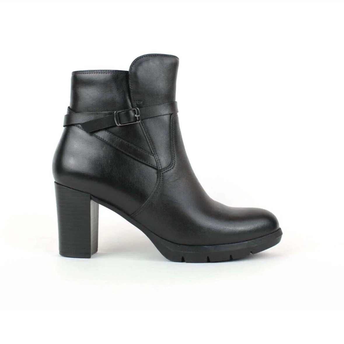 Bottes taille 38 marque milano 