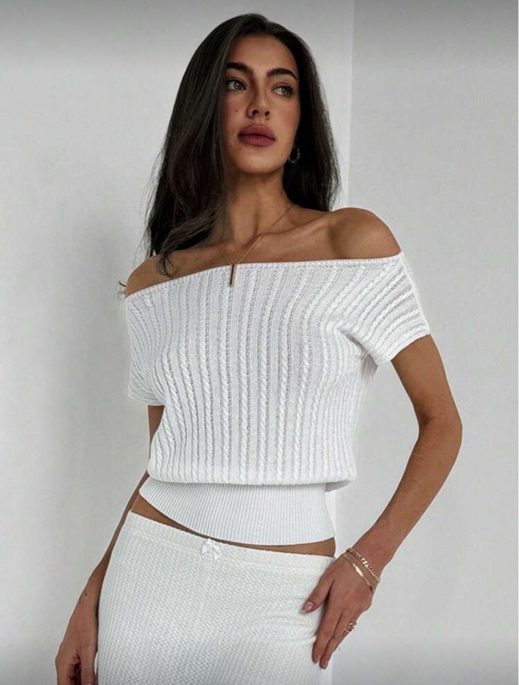 Aloruh – Haut Blanc Élégant à Maille Texturée, Style Épaules Dénudées