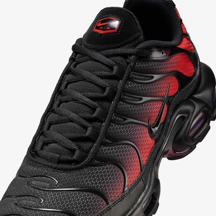 Nike Air Max Plus (TN) red/black