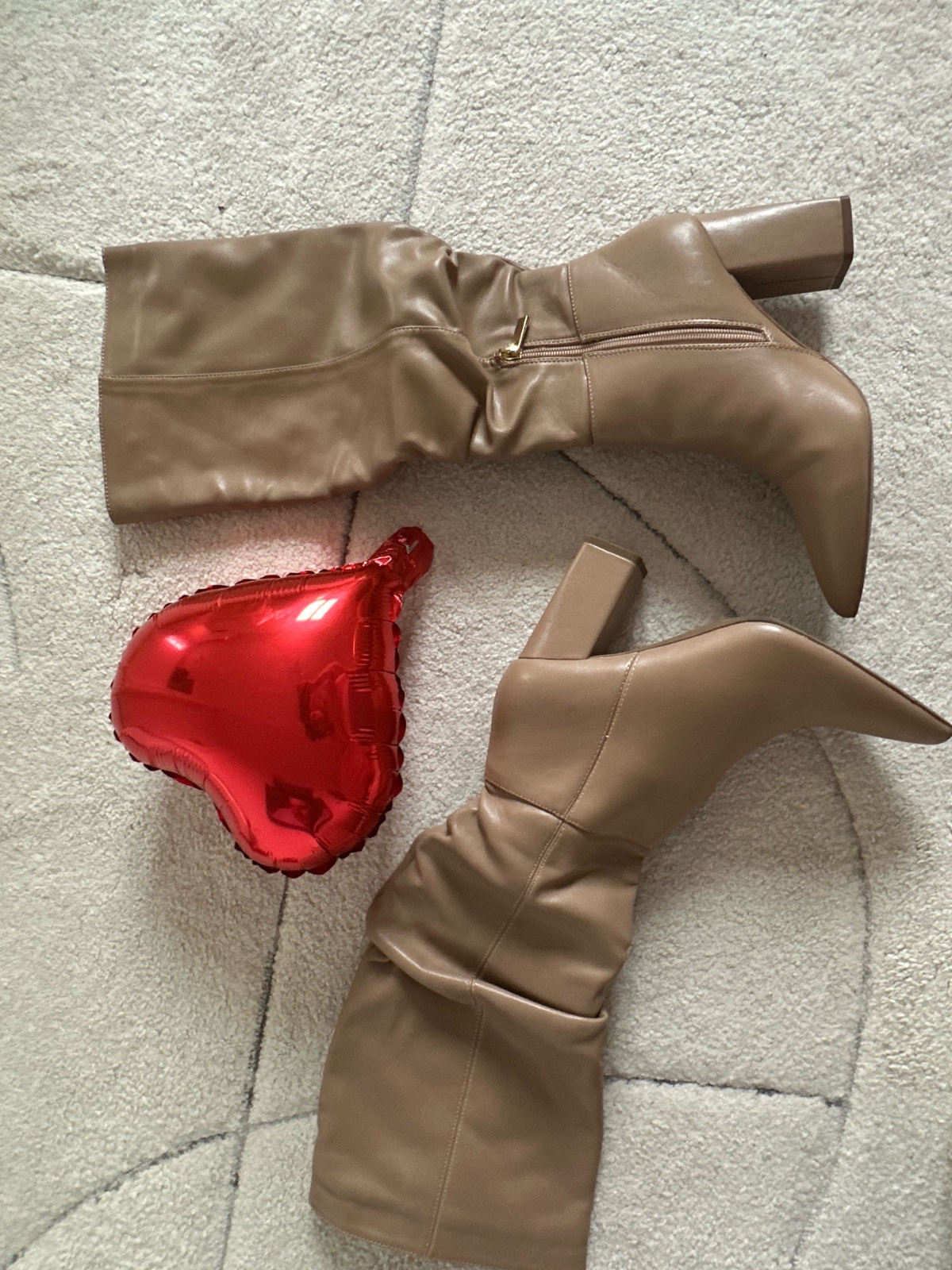 Bottes beige à talons