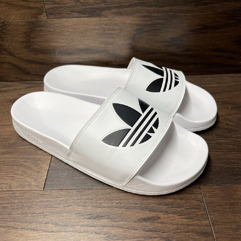 Claquette adidass 