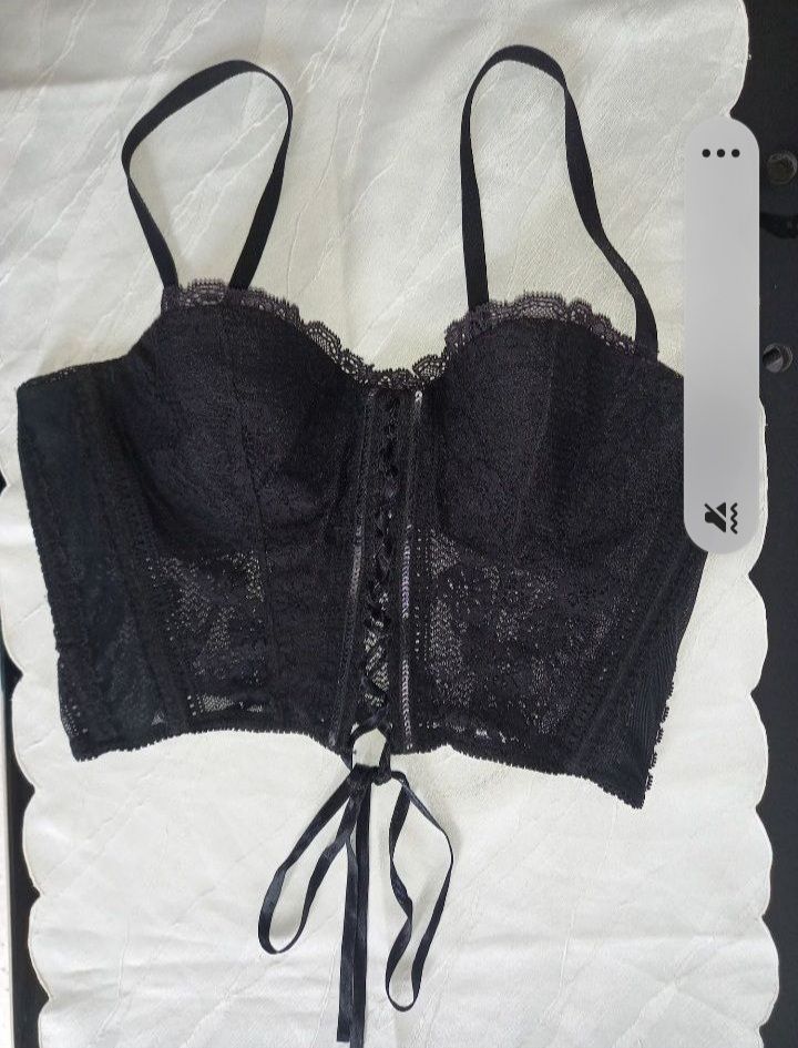 Très chic sexy bodyi noir marque LORMAR taille M