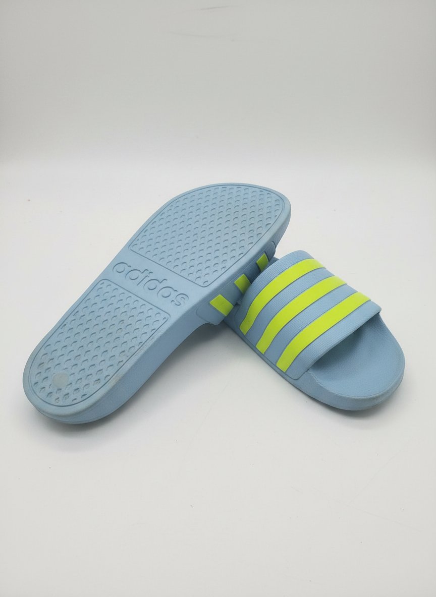 Claquette adidas adeilette Aqua 