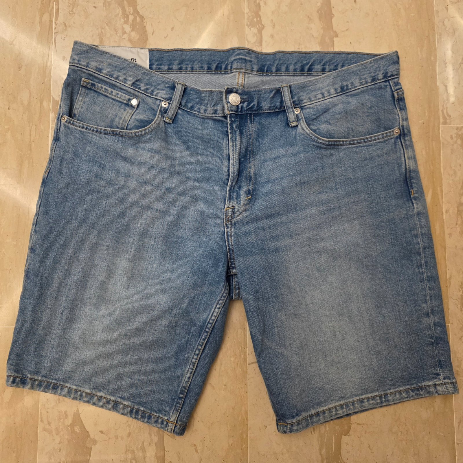  SHORT EN JEAN H&M - REGULAR FIT