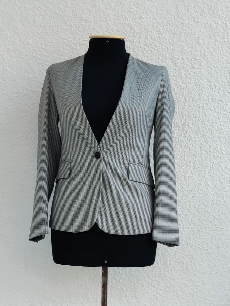 Veste de Zara taille EUR 34