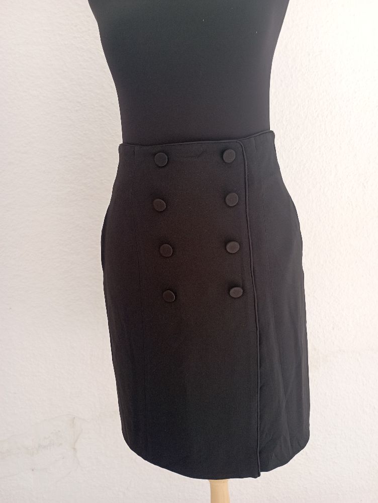 Jolie jupe de Emporio Armani taille 44italien 40 français 