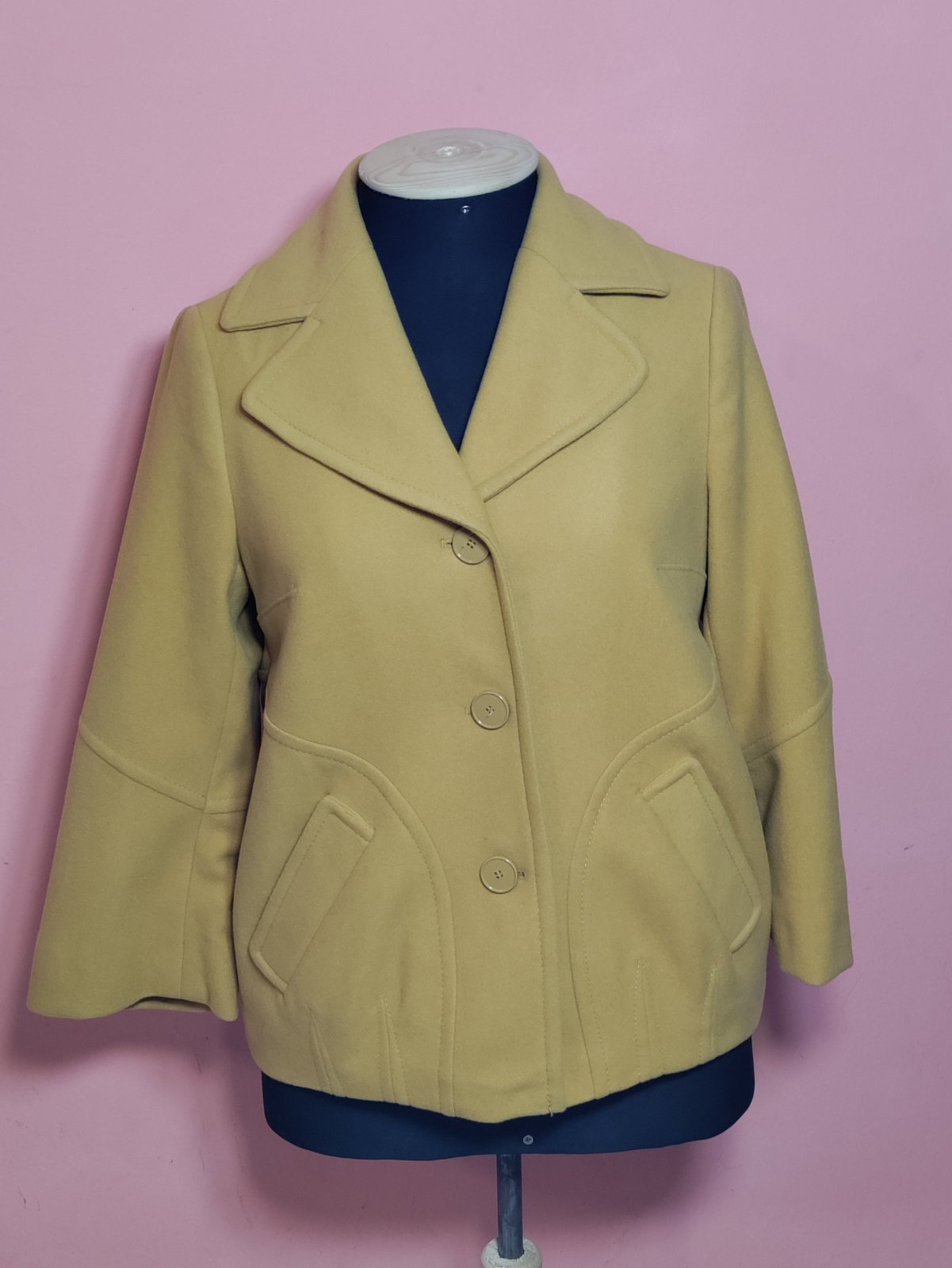 Joli veste de Max&Co pour femme en laine taille 40