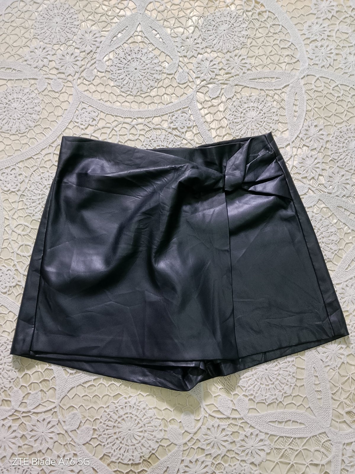 Short en cuir
