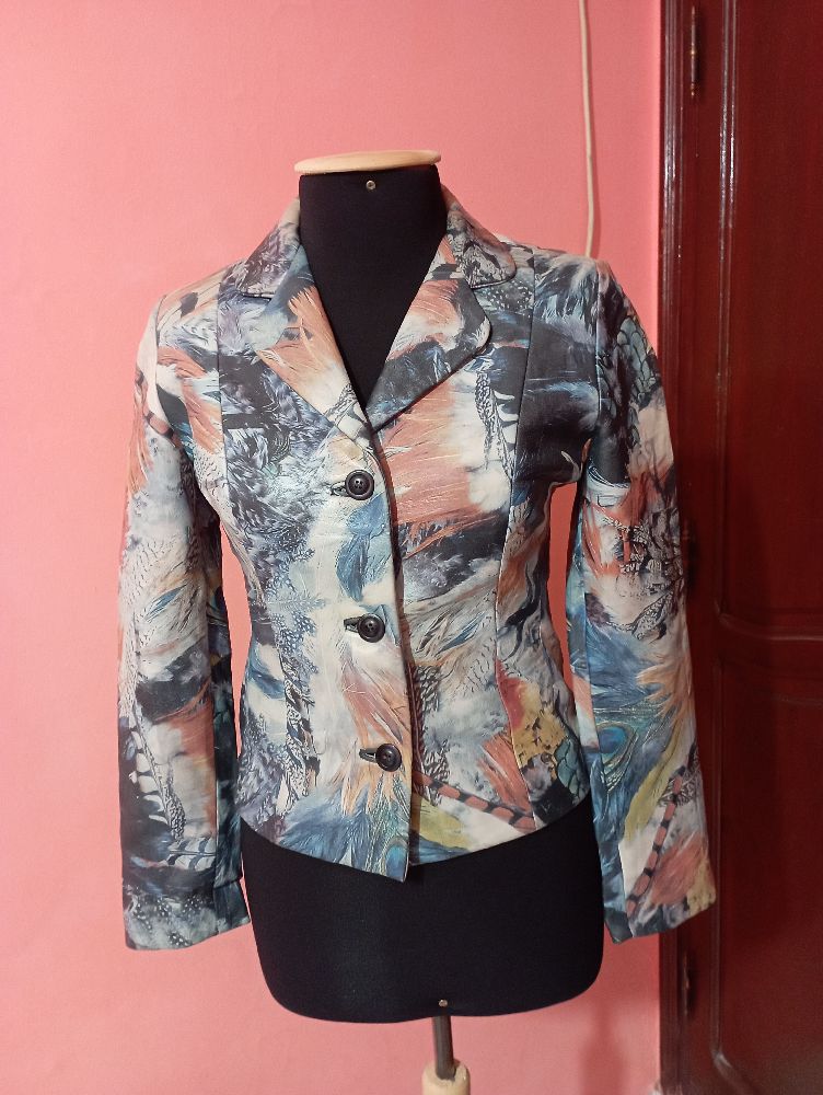 Veste en cuir imprimées 