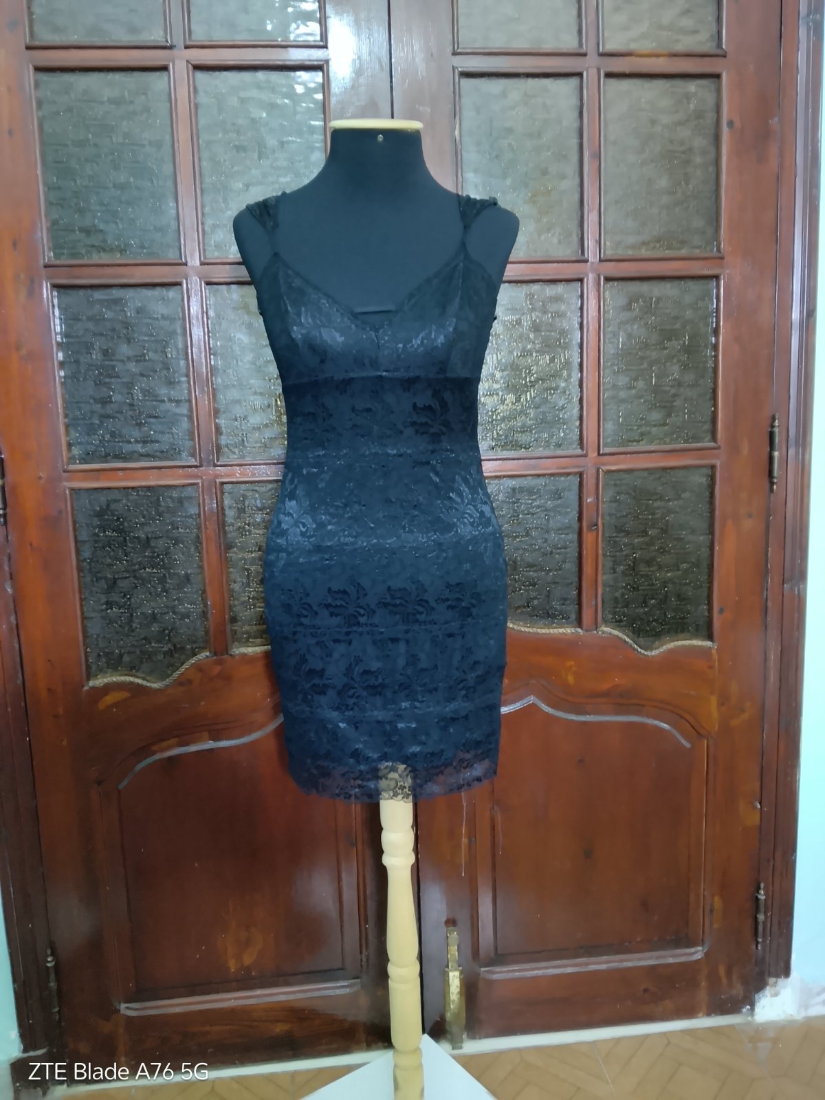 Mini tobe Guess en dentelle