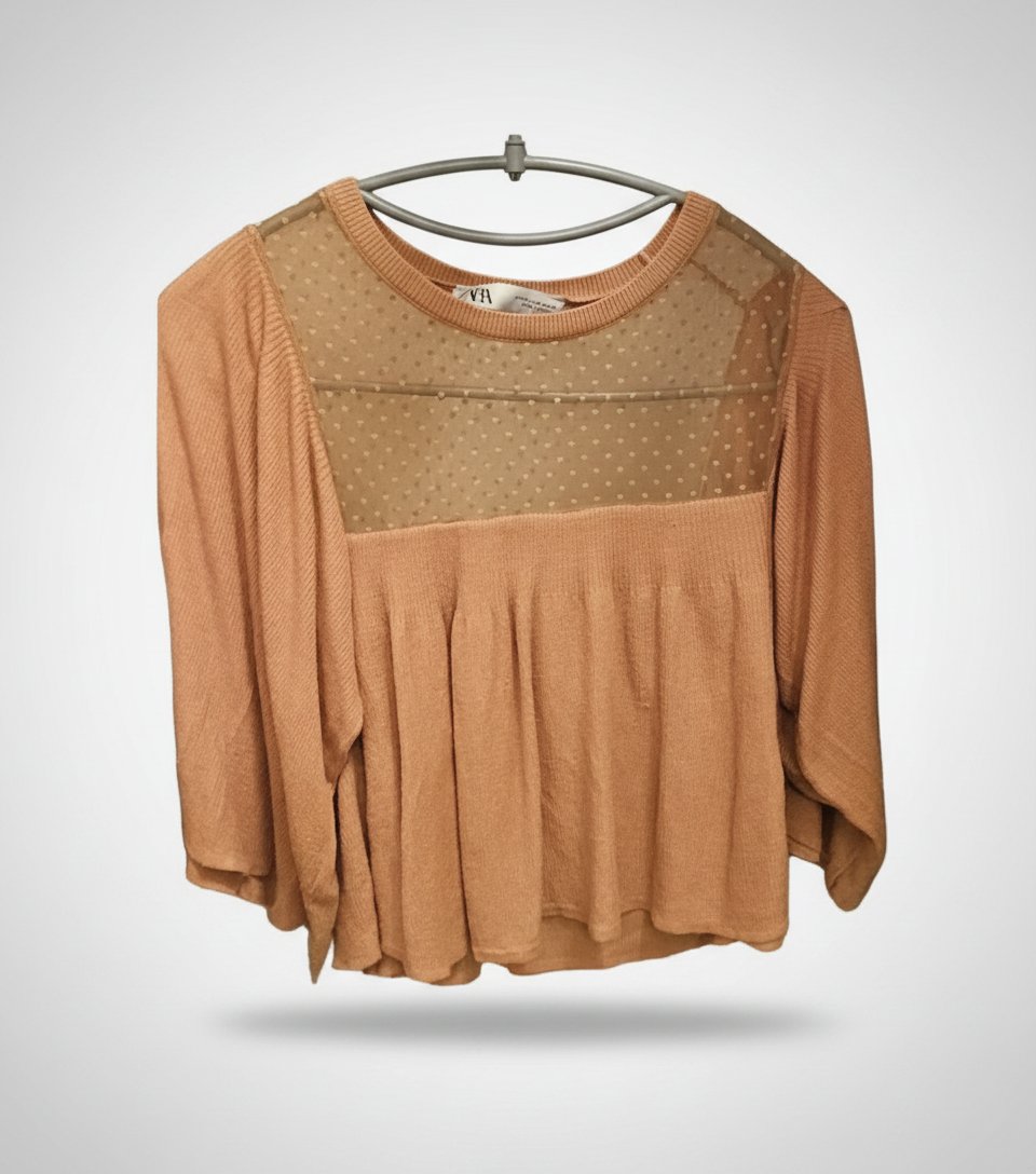 Pull court ,de la marque Zara,taille M