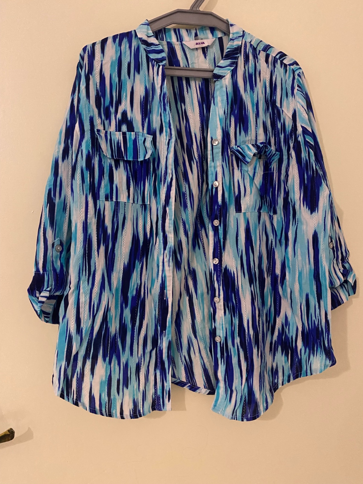Chemise