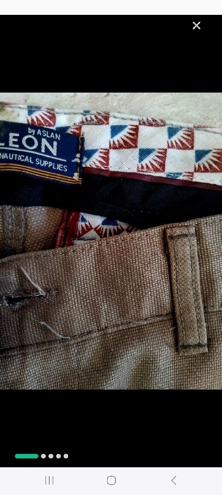 Pantalon homme taille S comme neuf 