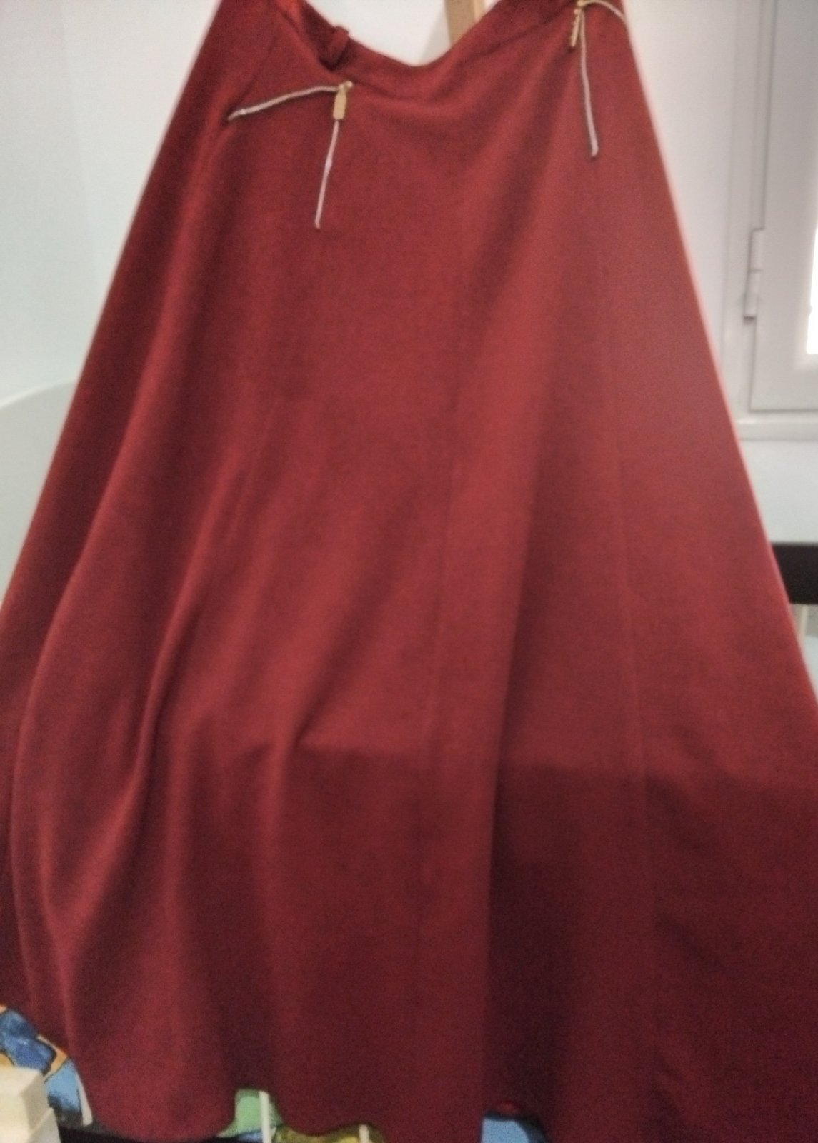 JUPE TAILLE 44