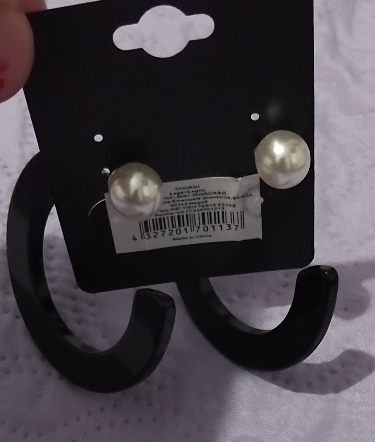 Boucles d oreilles neuf 