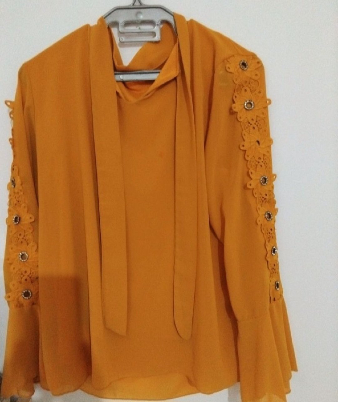Chemise femme standard jamais porté 