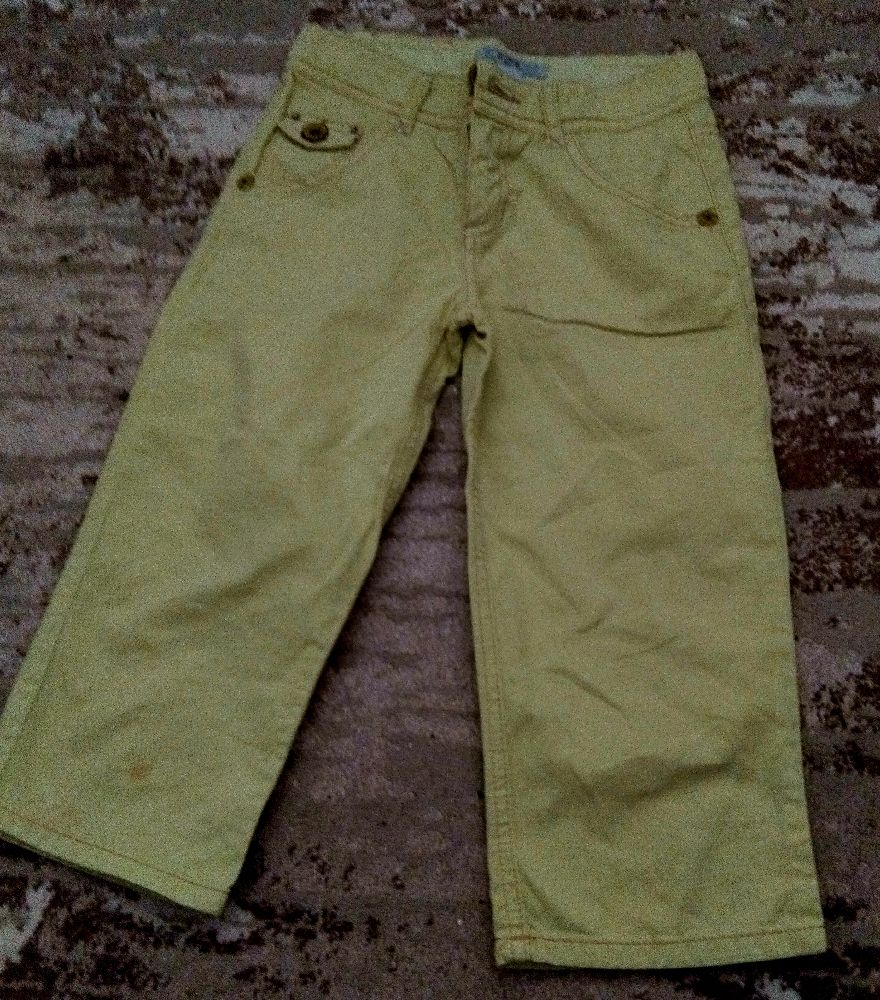 Pantalon Djean fille 6/7 ans اصفر مظهرش برشا في الضوء 