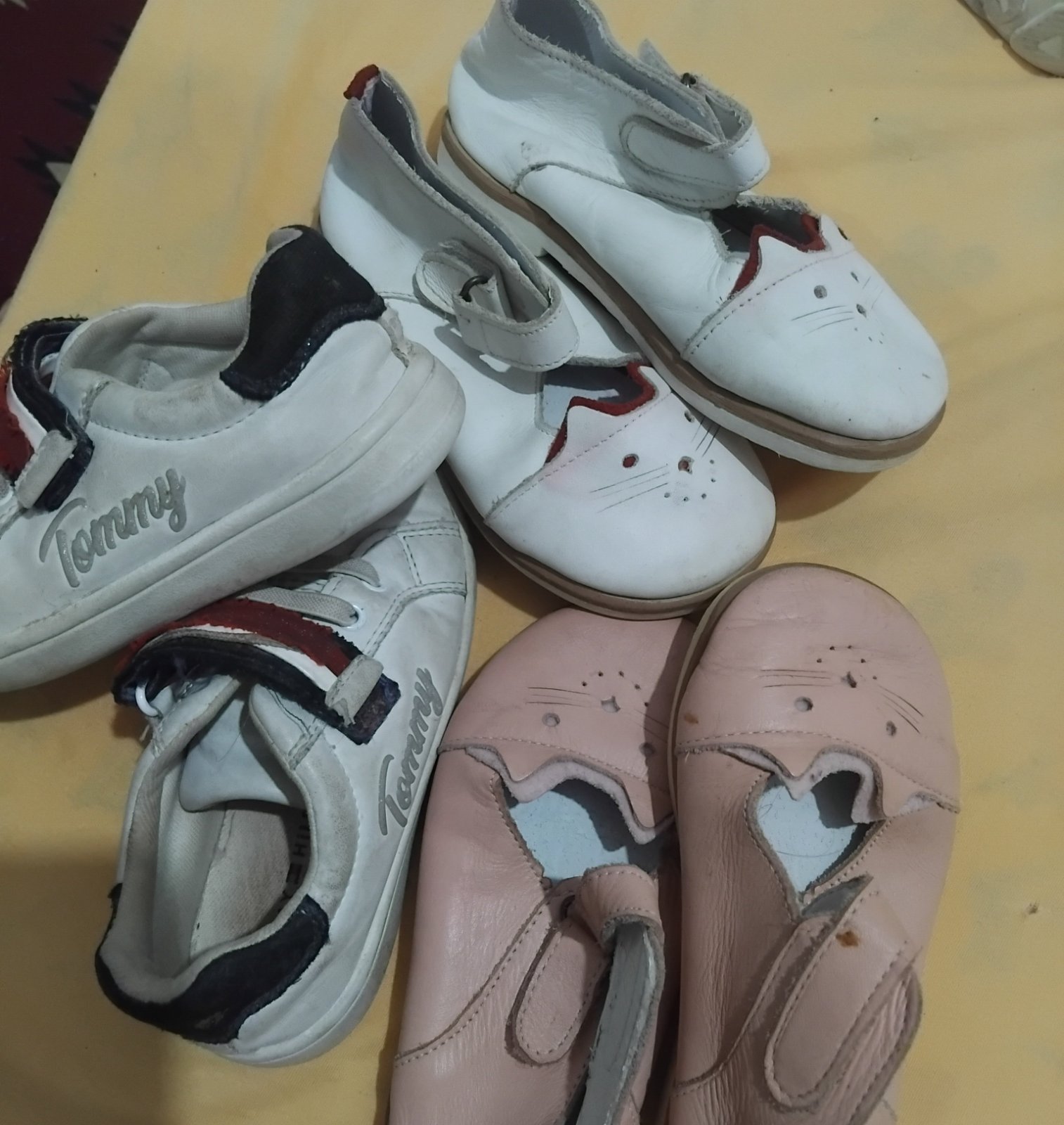 Lot chaussures fille 27