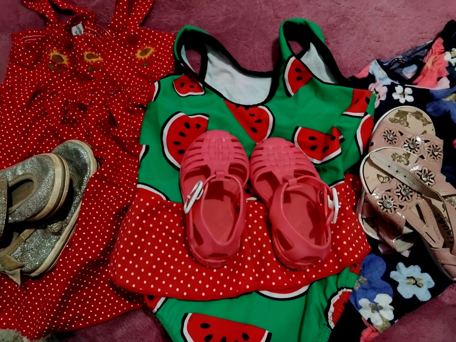 3 tenues bébé 12mois/18mois