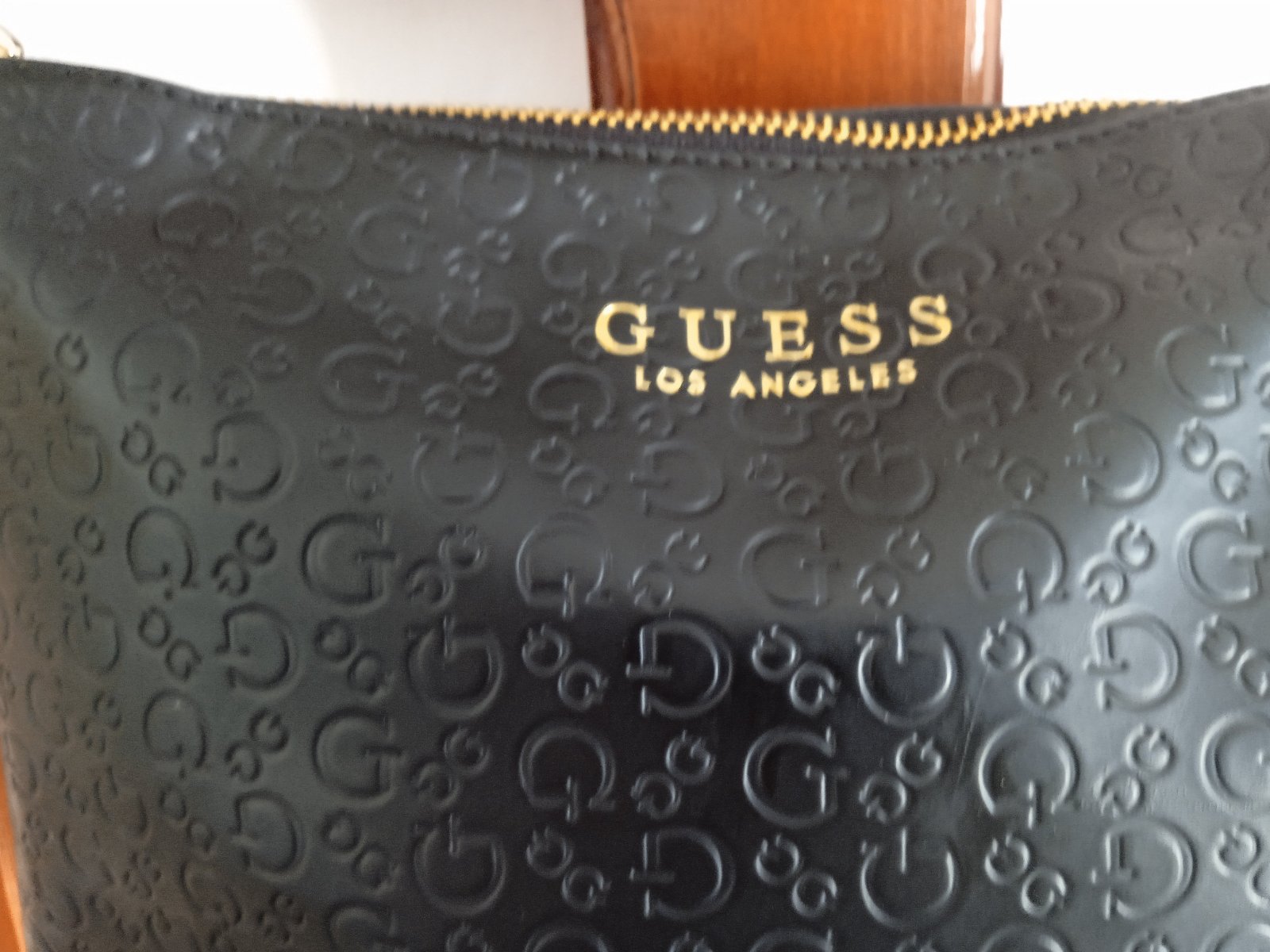 Sac à main Guess noir très bon état 