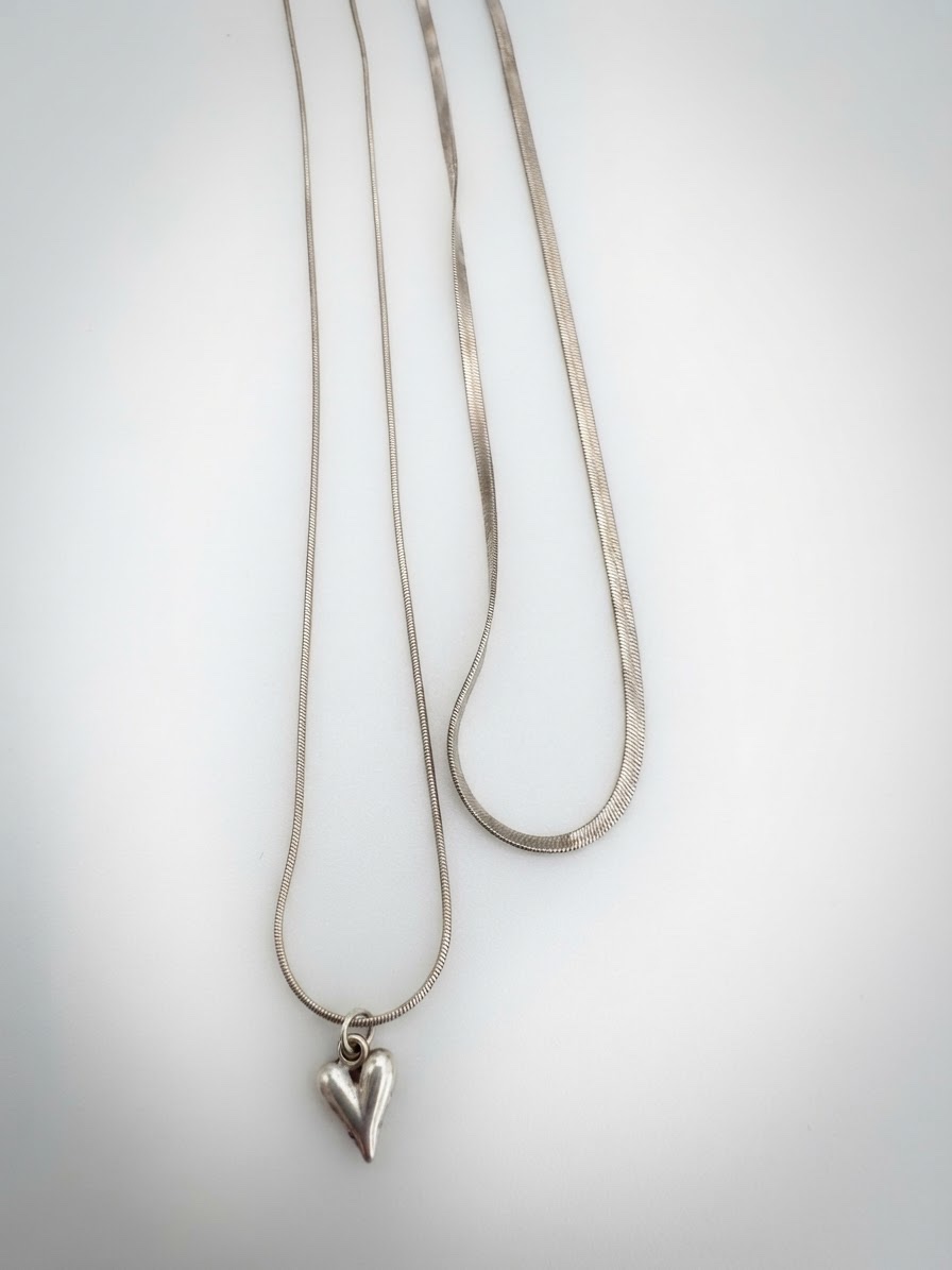 Deux collier 