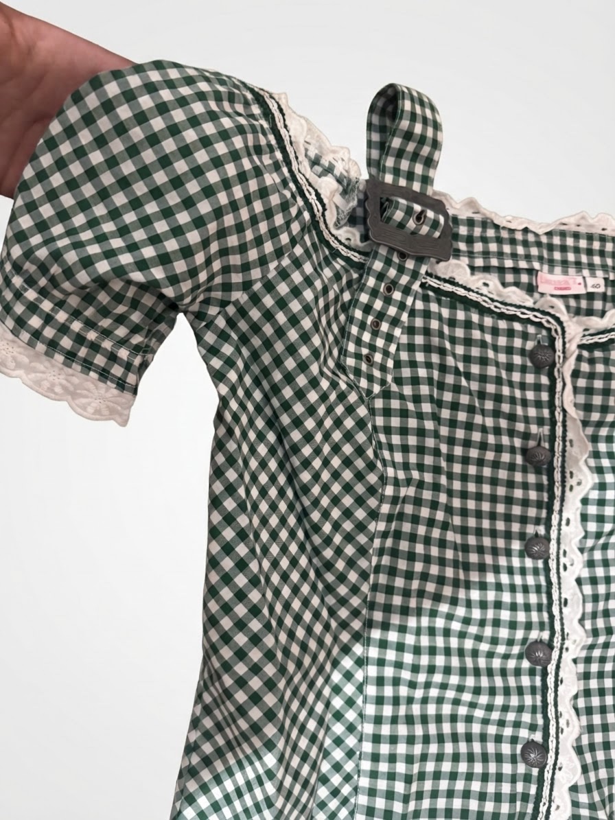 Chemise tres jolie 