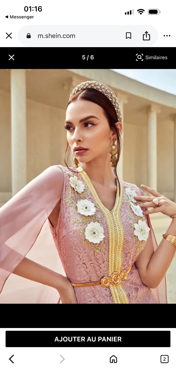 Robe arabe en dentelle guipure fleurie avec des perles et une ceinture
