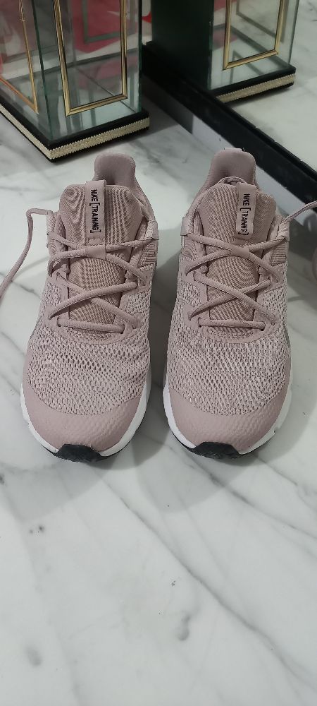 Nike rose pointure 39