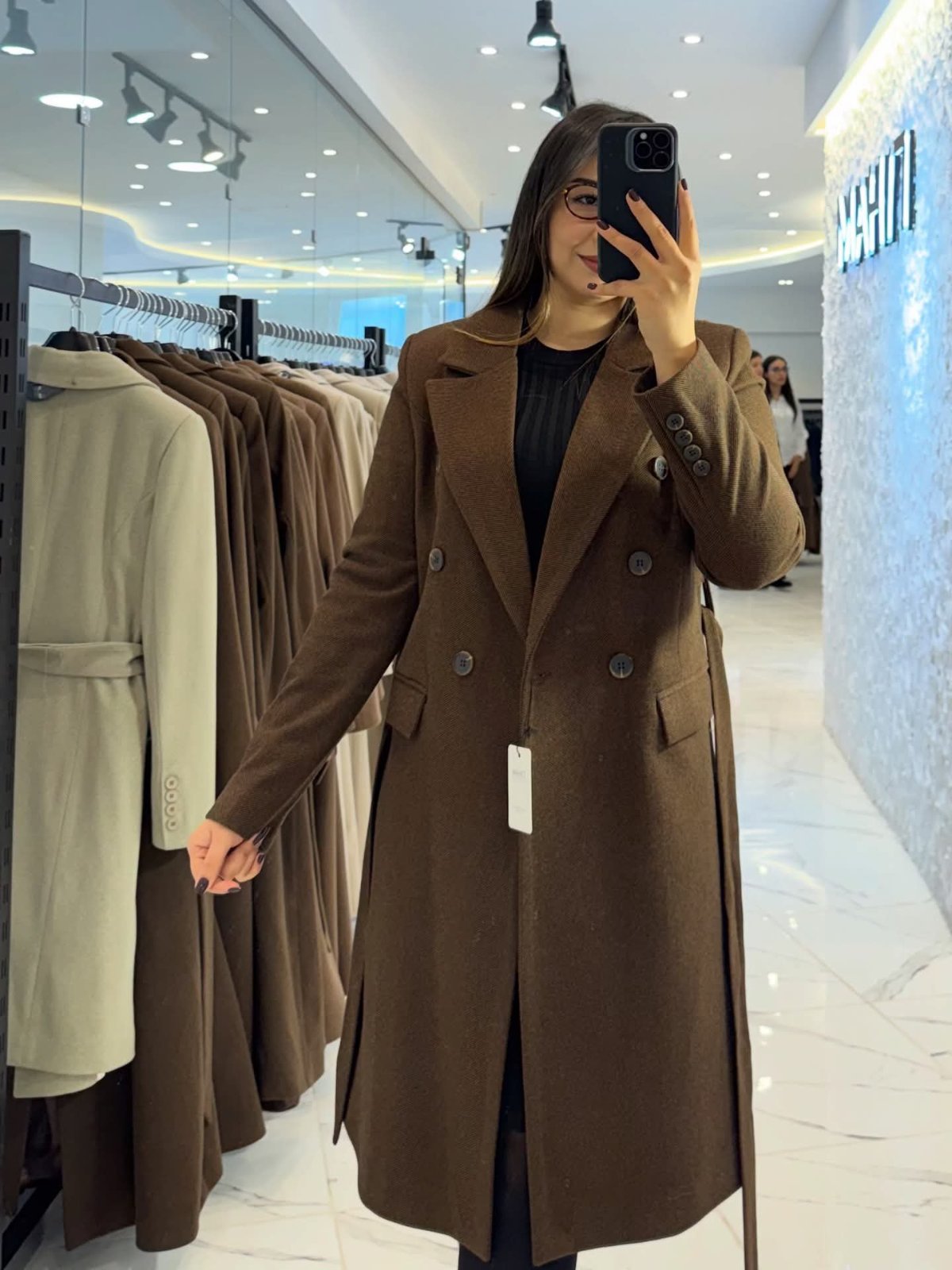 Manteau cachemire marron chocolat taille 40