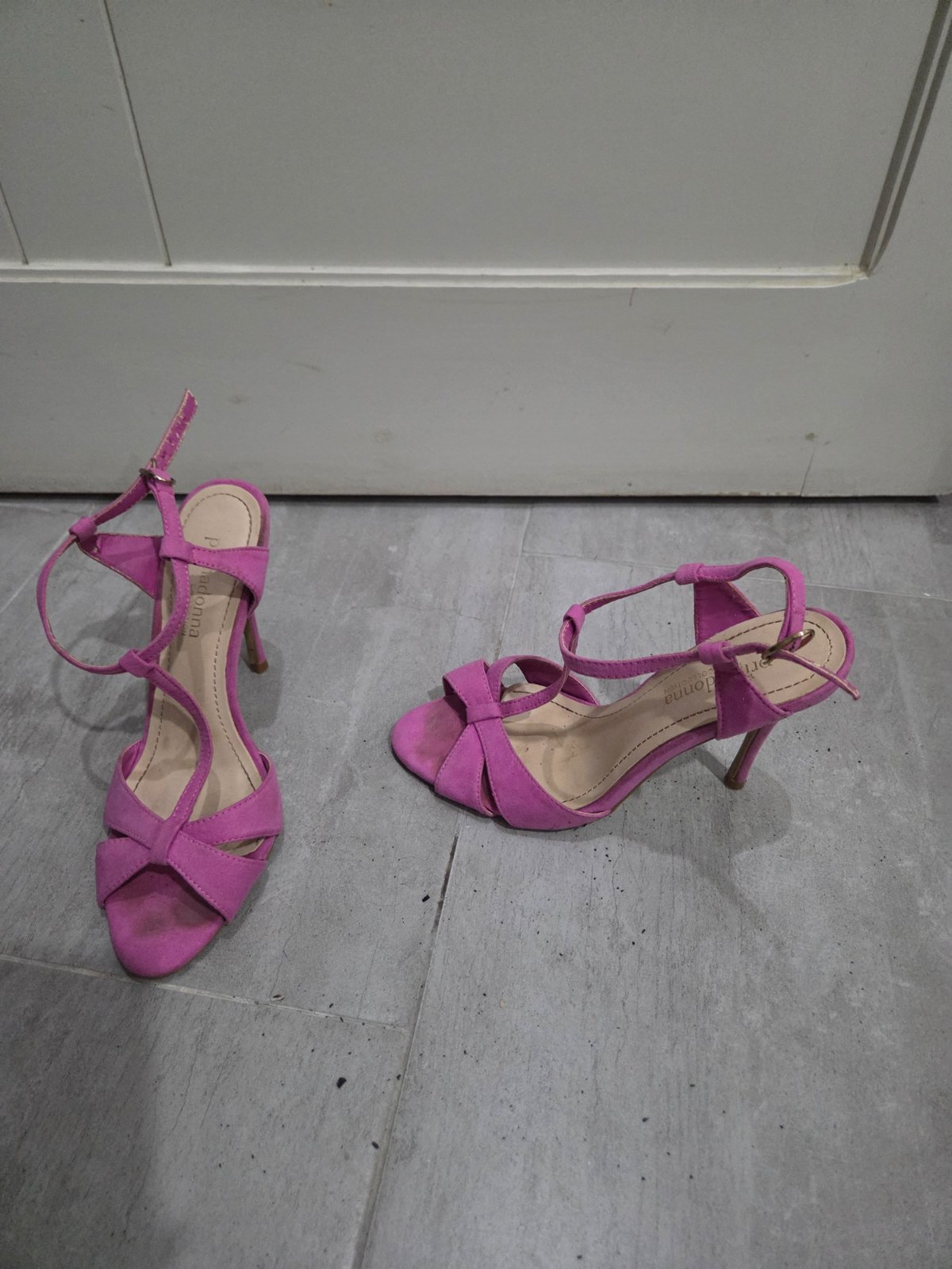 Sansale rose 37