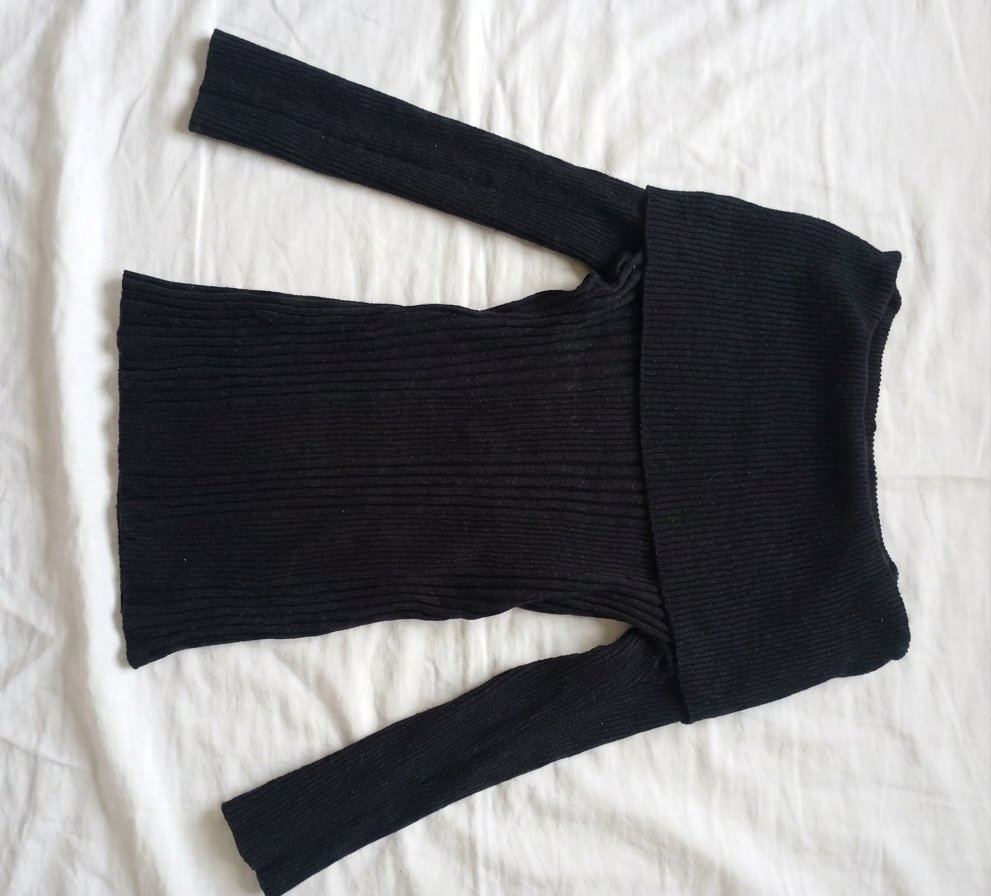 Pull col bateau noir neuf jamais porté 