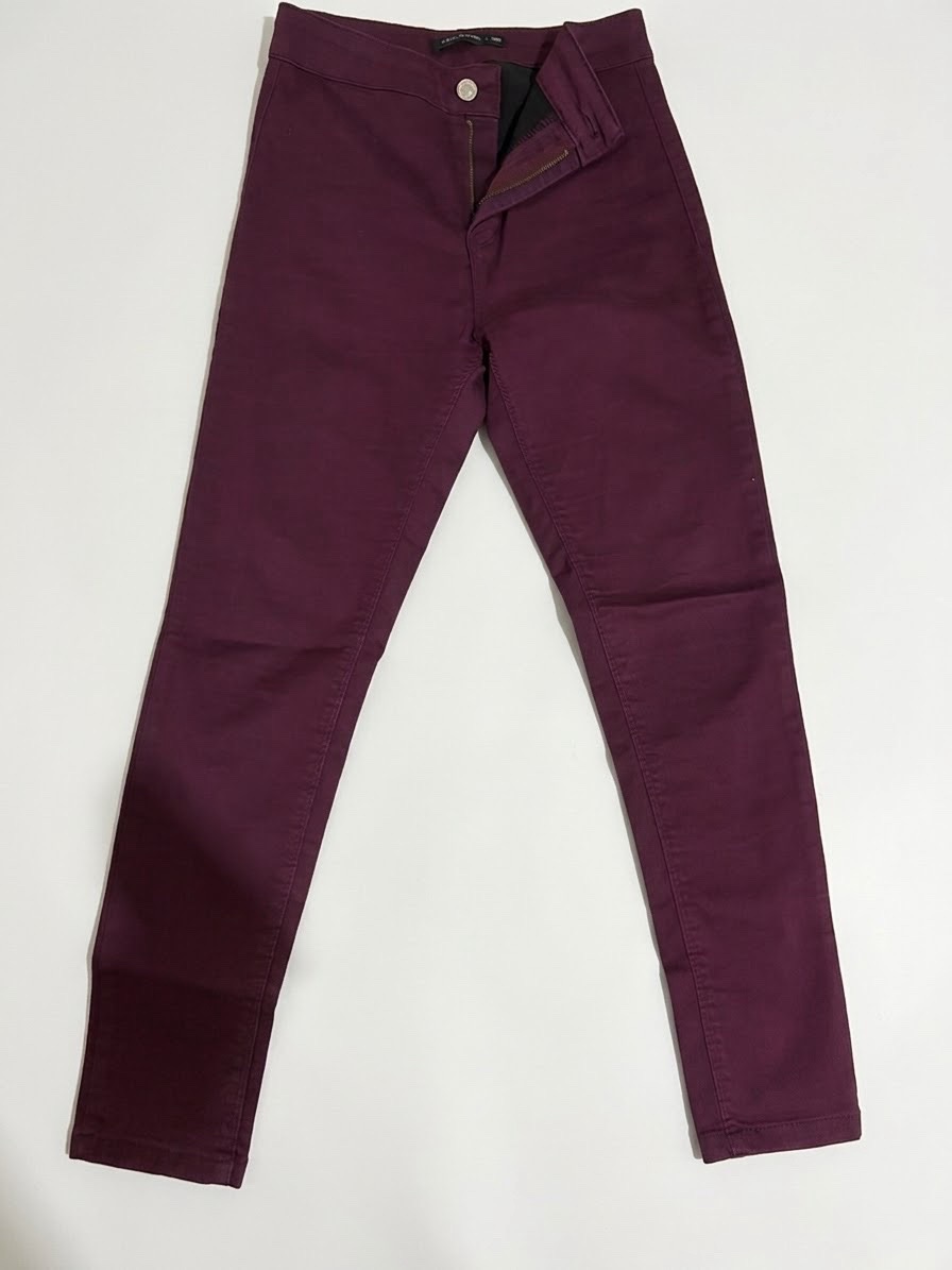 Burgundy skinny jeans