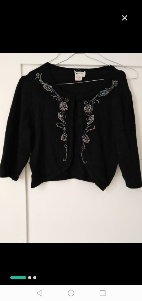Bolero en laine brodé