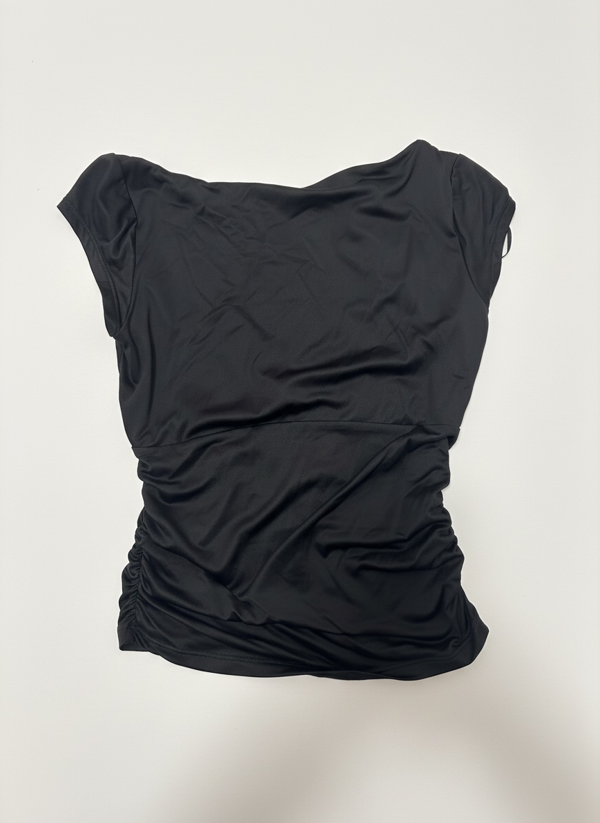 Haut noir neuf 