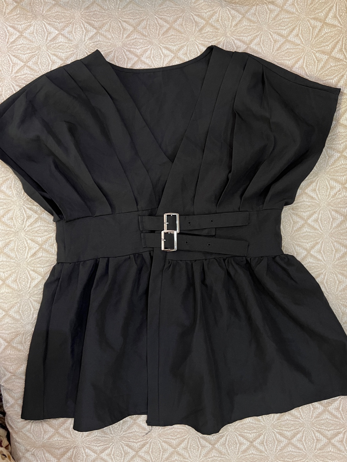 Haut noir de la maqrue shein🖤🖤🖤🖤🩶🩶🩶🩶🩶🩶🩶