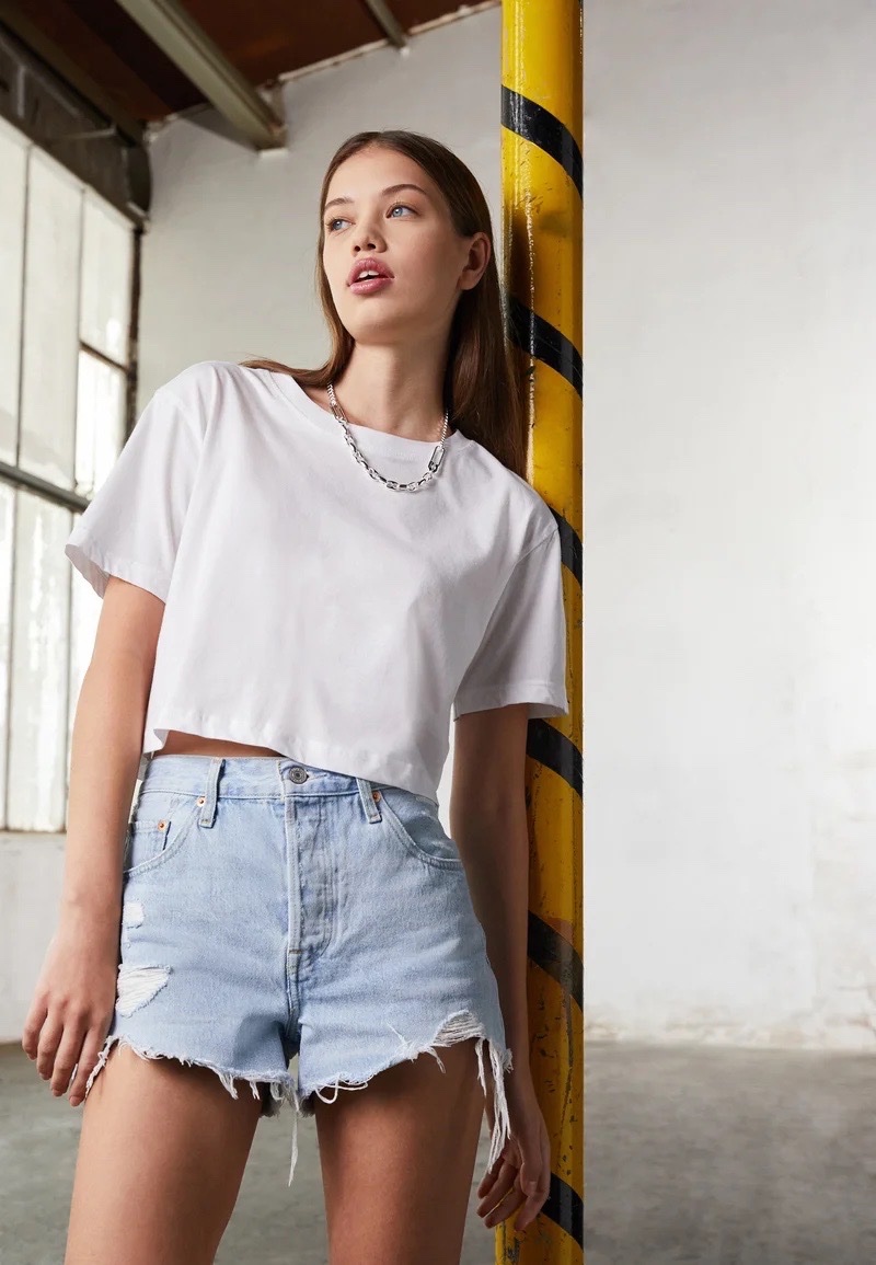 T-shirt court (crop top) de la marque ONLY.