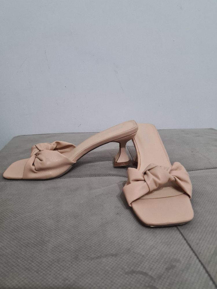 mules 