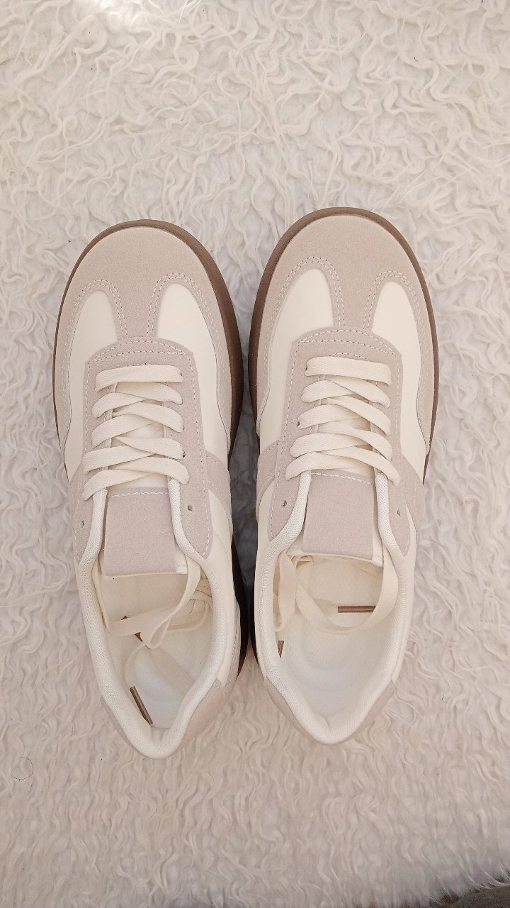 Baskets taille 38 neuf
