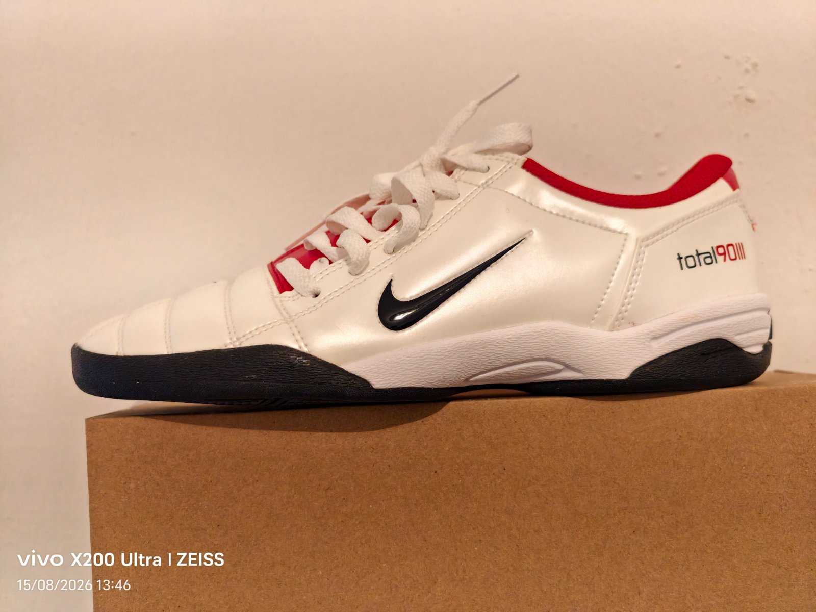 Nike total 90 
