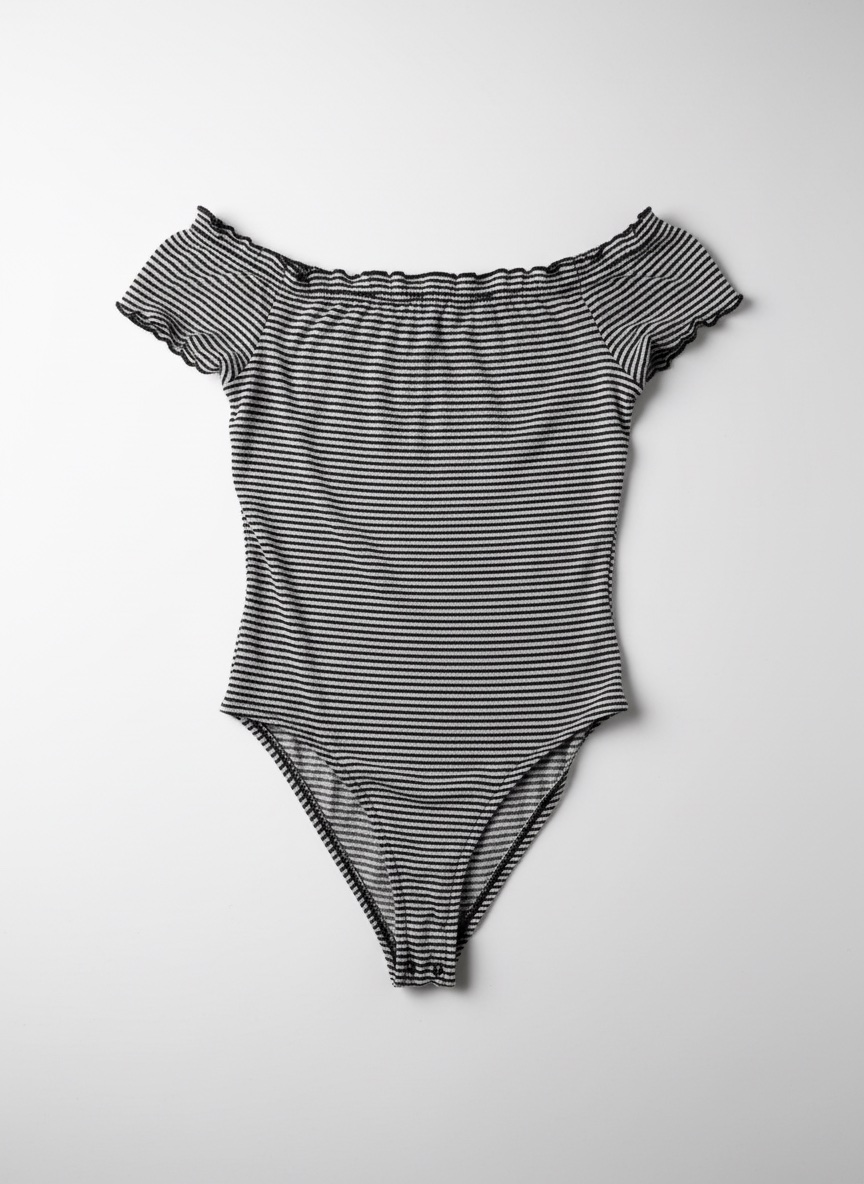 Pull noir et blanc