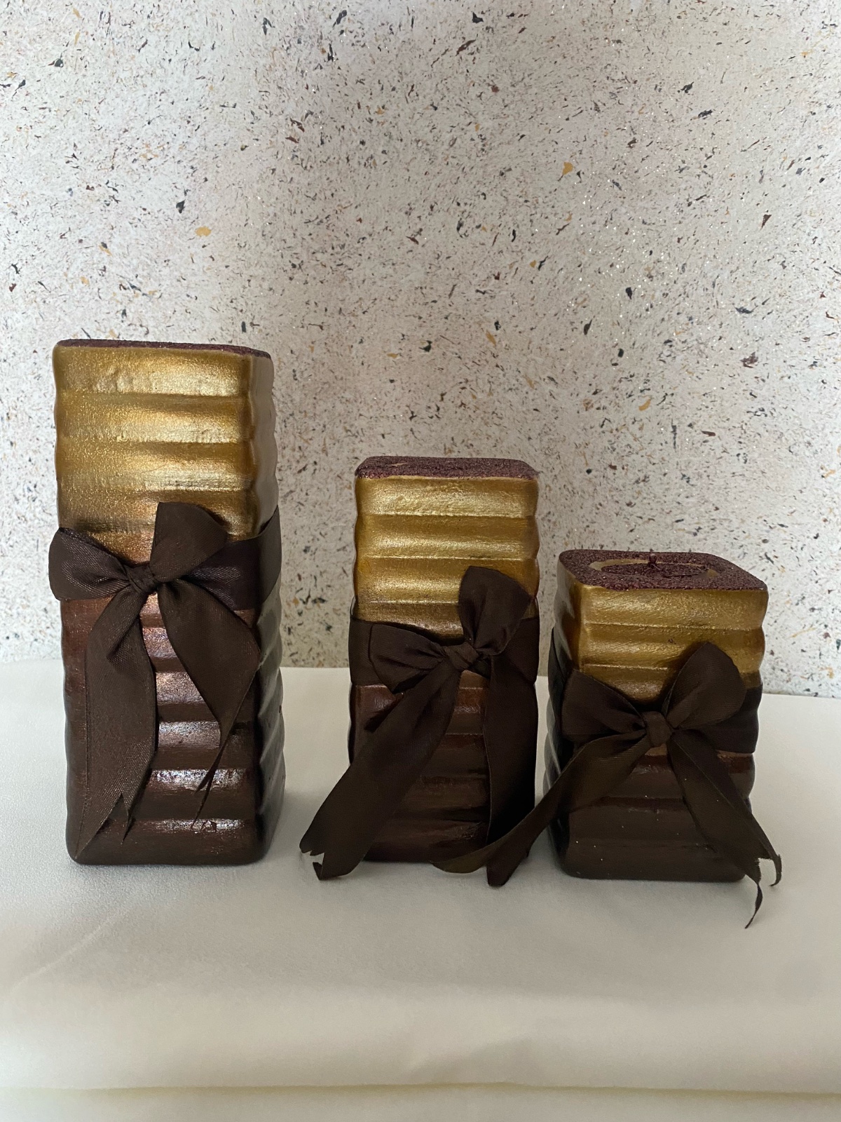 Eléments décoratifs (support bougies) 
