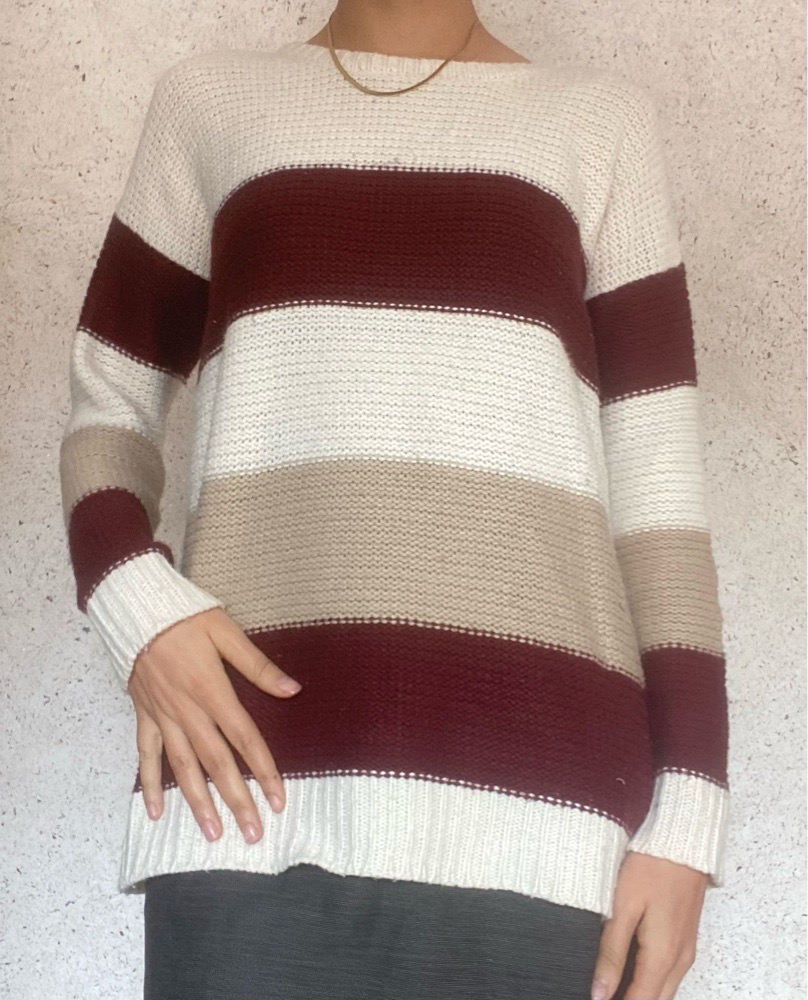 Pull laine importé 🇫🇷  taille S fort ou M