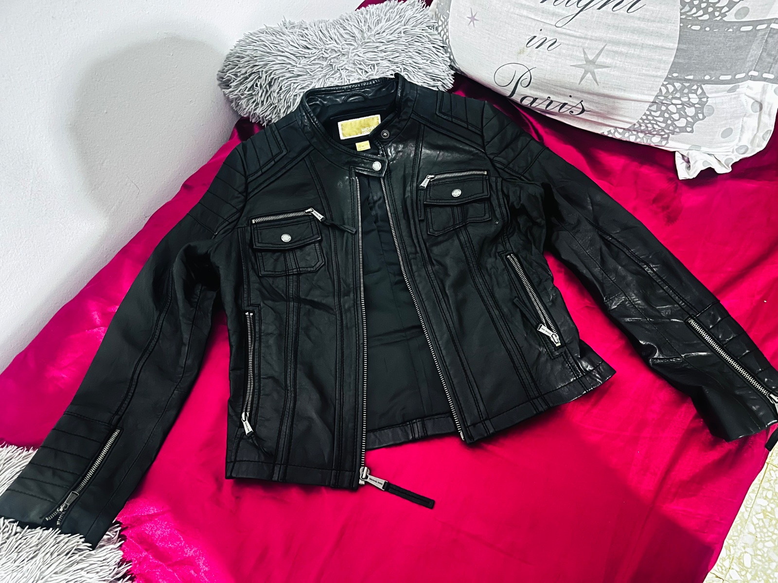 Veste noire en cuir – style biker – taille M